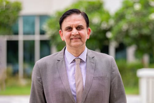 Dr-Umesh-Kothari-Assistant-Dean-on-How-experiential-learning-is-shaping-industry-ready-managers-SP-Jain-Global-Education-Post