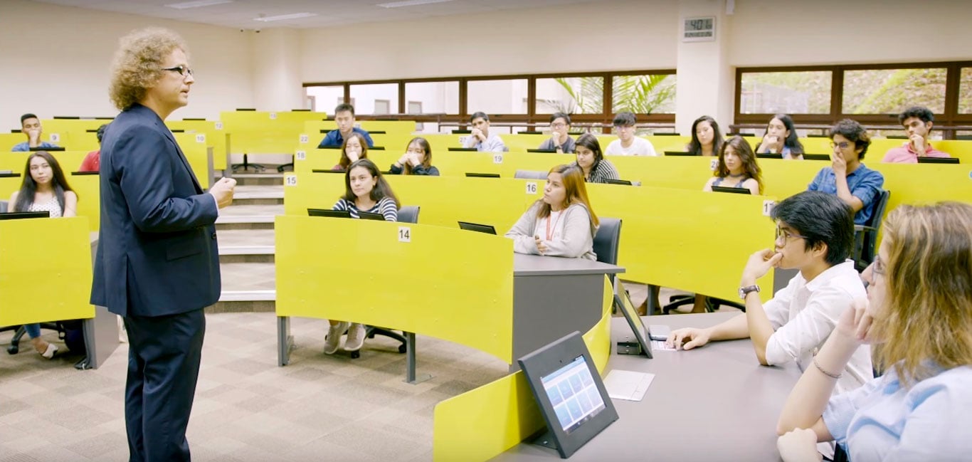 Faculty-5.jpg