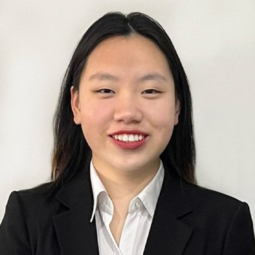 HONG-PHUONG-TRAM-HUYNH