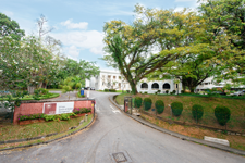 SP-Jain-Singapore-Campus-Hero-Image-1-w-blue-sky-150.png