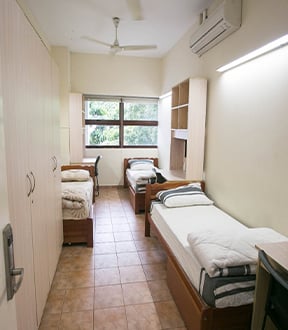 3-Bedder Room