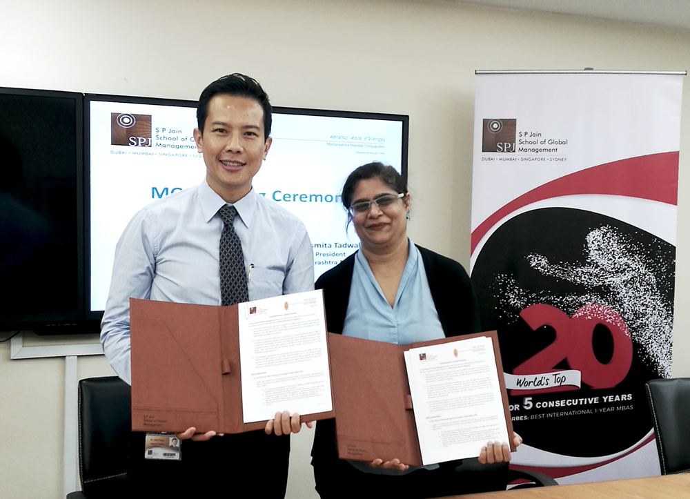 Signs MOU with Maharashtra Mandal Singapore  