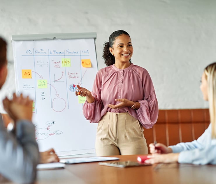 Dr-Monica-Gallant-Assistant-Dean-GMBA-on-How-Executive-MBA-is-a-strategic-investment-in-future-ready-leaders-SP-Jain-Global-Edukida-1