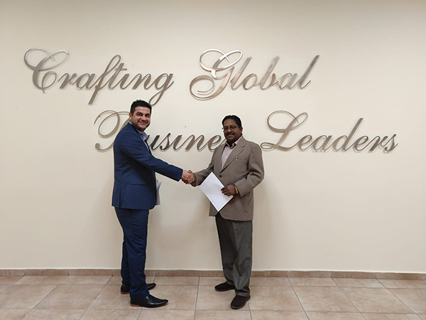 Mou-Signing-WSBF-SP-Jain-Dubai