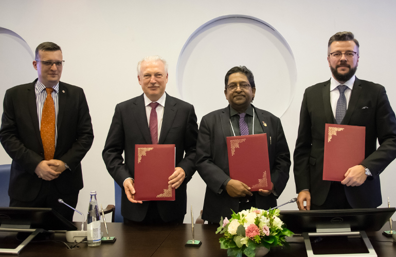 sp-jain-global-signs-mou-with-st-petersburg-b