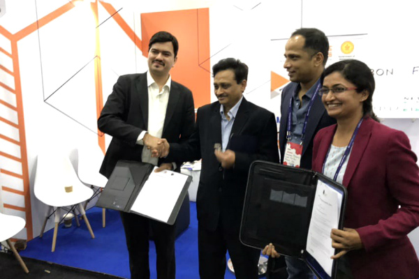 SP Jain signs MoU with MahaIT Corp to boost Fintech education