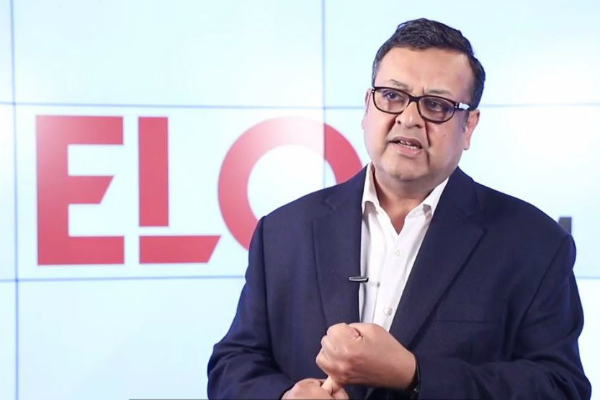 Nitish Jain (President, SP Jain) at the ELO studio